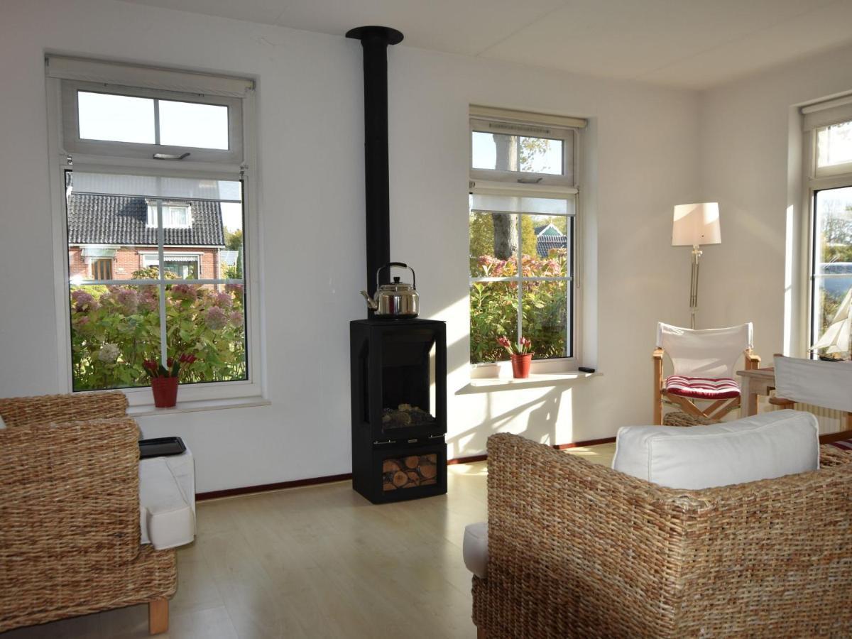 Attractive Holiday Home With Jetty Steendam Kültér fotó